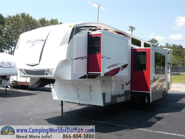 2008 Keystone Fuzion